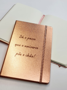 Caderno Dourado